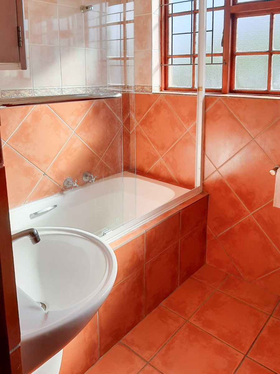 3 Bedroom Property for Sale in Parklands Western Cape